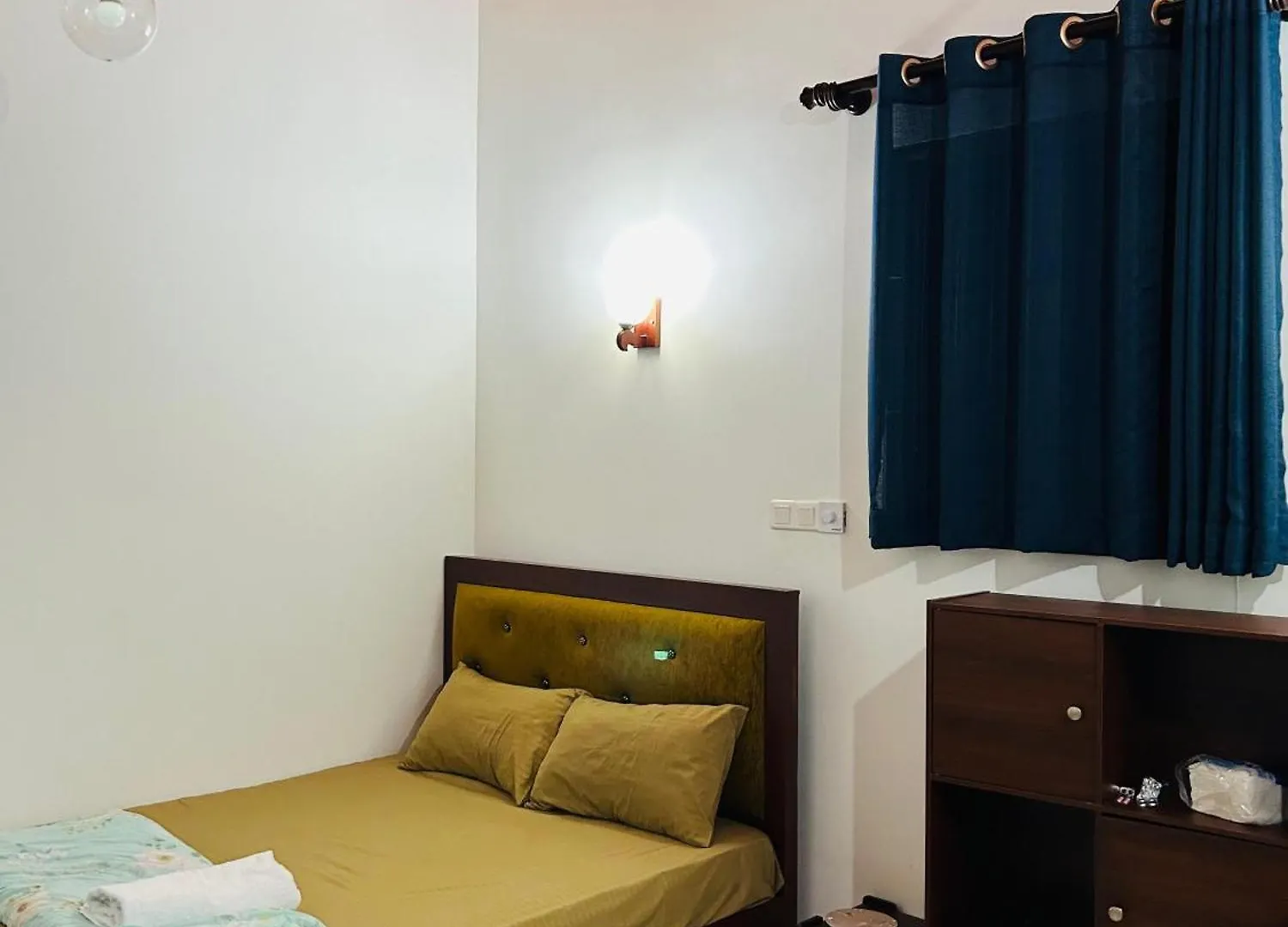 Unic Residence & Hostel نيجومبو سريلانكا